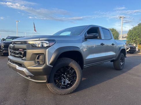 New 2026 Chevrolet Colorado Trail Boss AWD/4WD image 1