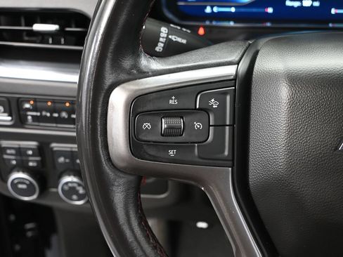Used 2023 Chevrolet Suburban RST AWD/4WD image 23