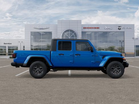 New 2026 Jeep Gladiator Sport image 21