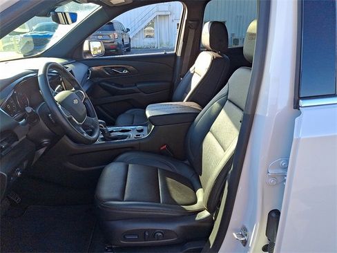 Certified 2024 Chevrolet Traverse High Country image 13
