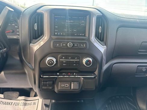 Certified 2021 GMC Sierra 2500 4x4 Regular Cab w/ Convenience Package image 24