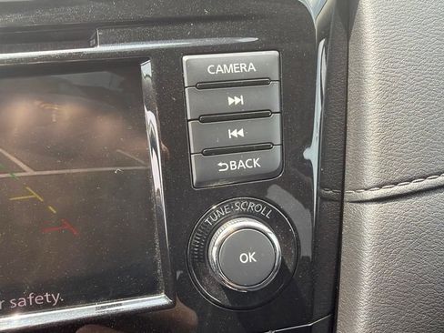 Used 2020 Nissan Rogue S AWD/4WD image 22