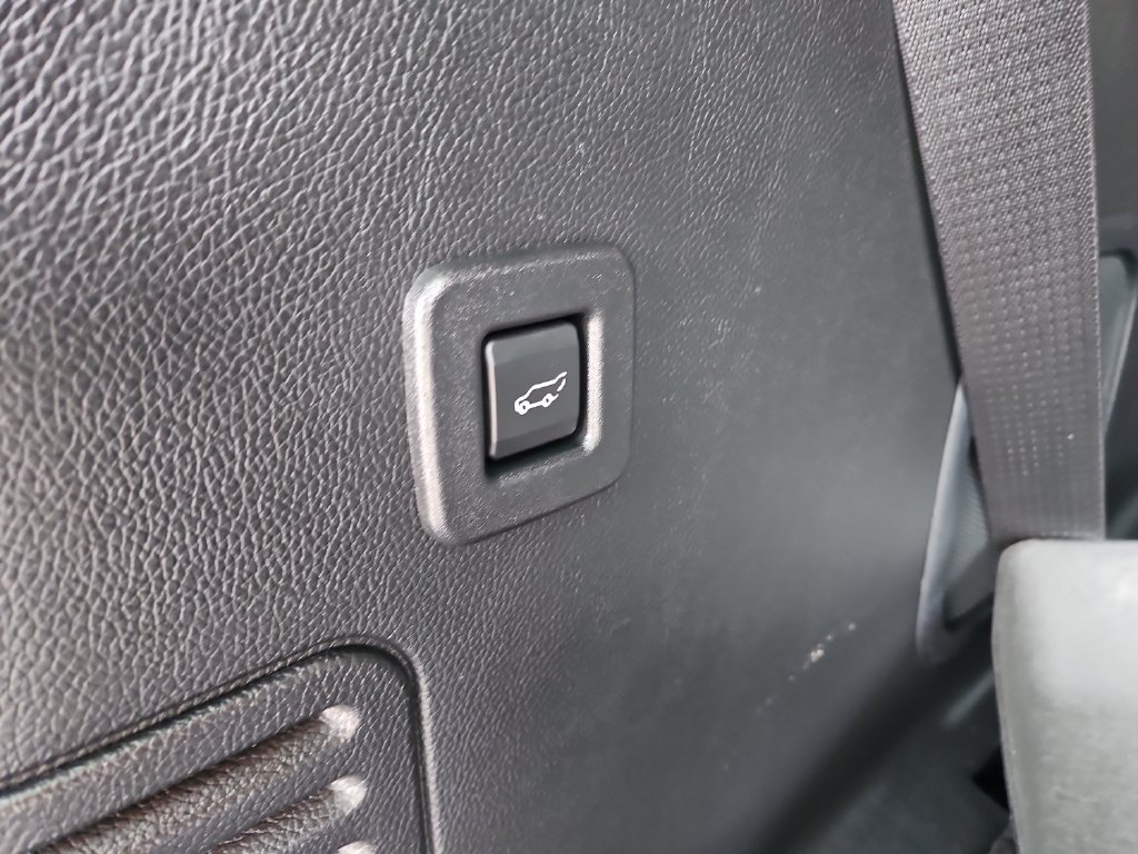 Used 2017 Ford Expedition Platinum AWD/4WD image 27