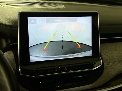 Used 2022 Jeep Compass Latitude w/ Sun and Sound Group image 13