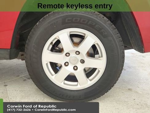 Used 2010 Jeep Grand Cherokee Laredo image 10