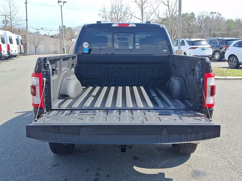 Used 2022 Ford F150 Lariat w/ Equipment Group 502A High image 26