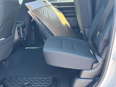 New 2026 RAM 1500 4x4 Crew Cab image 12