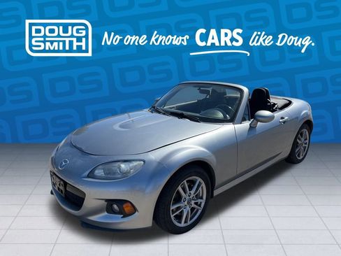 Used 2014 MAZDA MX-5 Miata Sport image 1