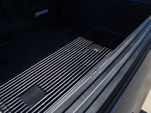 Used 2022 Ford F150 XLT w/ Equipment Group 302A High image 9