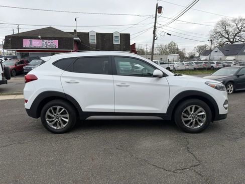 Used 2018 Hyundai Tucson SEL FWD image 5