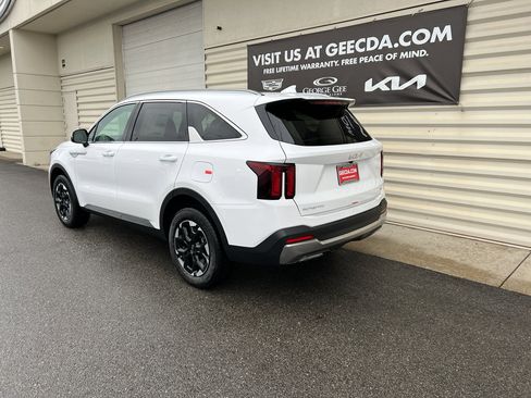 New 2026 Kia Sorento S image 5