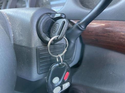 Used 2004 Buick Le Sabre Custom w/ Wheel and Sounds Package image 44