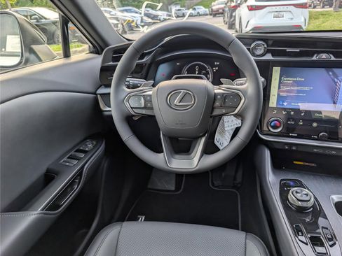 New 2026 Lexus RZ 450e AWD image 12