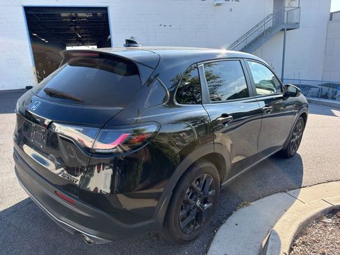 Used 2024 Honda HR-V Sport image 12