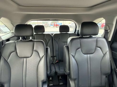 Used 2023 Kia Sorento SX AWD/4WD image 9