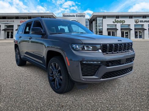 New 2026 Jeep Grand Cherokee L Limited AWD/4WD image 2