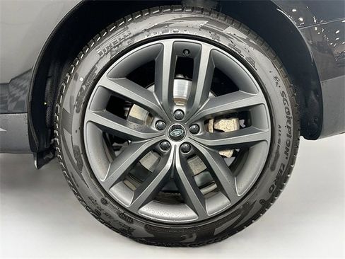 Used 2025 Land Rover Range Rover Sport SE image 29