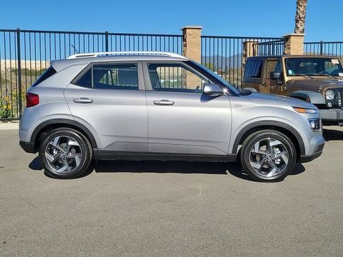 New 2026 Hyundai Venue SEL image 25