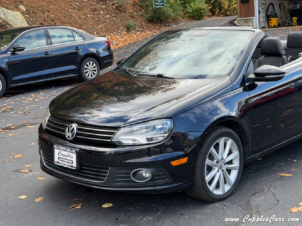 Used 2015 Volkswagen Eos Komfort FWD image 25
