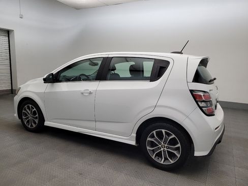 Used 2017 Chevrolet Sonic LT FWD image 3