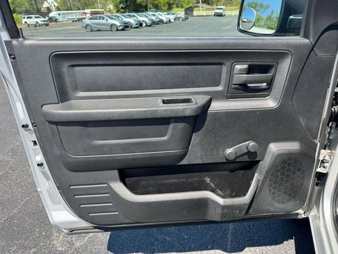 Used 2014 RAM 1500 Tradesman RWD image 11