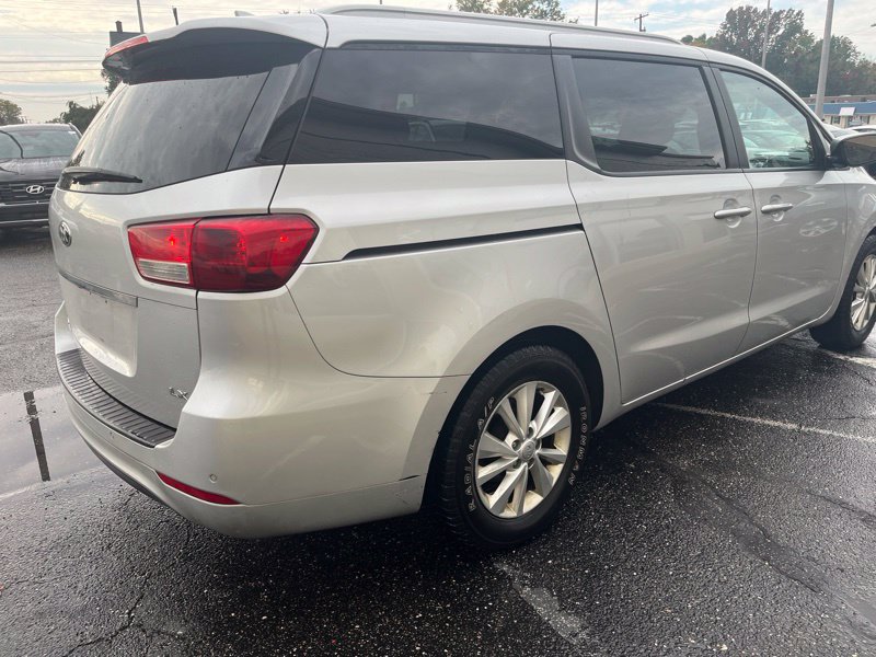 Used 2016 Kia Sedona LX w/ LX Convenience Package FWD image 5