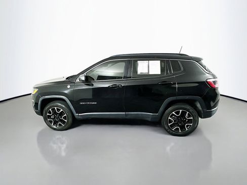Used 2019 Jeep Compass Trailhawk AWD/4WD image 4