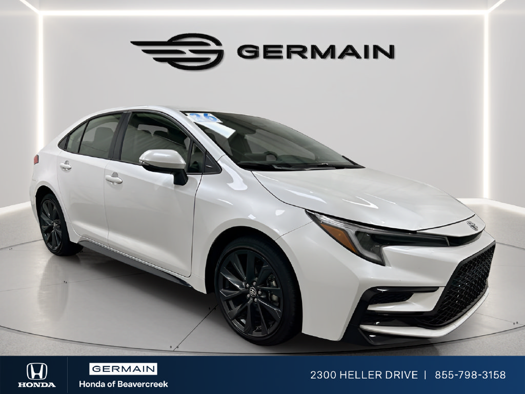 Used 2026 Toyota Corolla SE FWD image 2