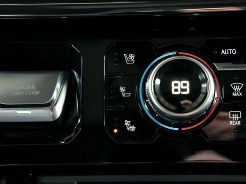 Used 2022 GMC Sierra 1500 AT4X image 28