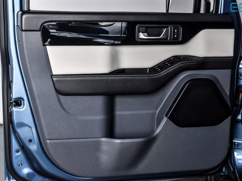 New 2025 INEOS Grenadier Fieldmaster Edition image 13