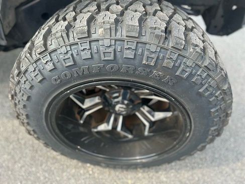 Used 2014 Jeep Wrangler Unlimited Sahara w/ Max Tow Package image 15