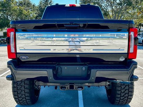 Used 2024 Ford F250 Platinum w/ FX4 Off-Road Package image 35