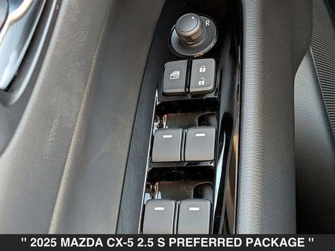 Used 2025 MAZDA CX-5 AWD 2.5 S w/ Preferred Package image 15