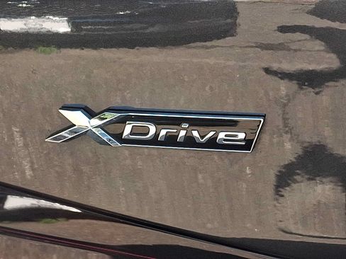 Used 2023 BMW 540i xDrive w/ M Sport Package AWD/4WD image 30