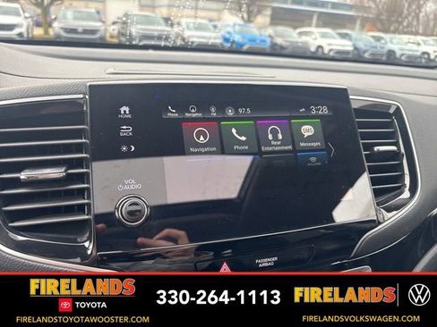 Used 2019 Honda Pilot Touring image 18