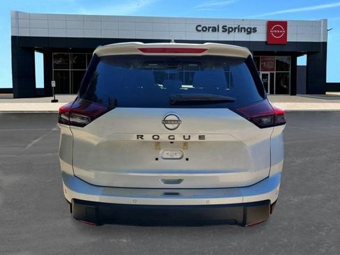 New 2026 Nissan Rogue SV FWD image 4