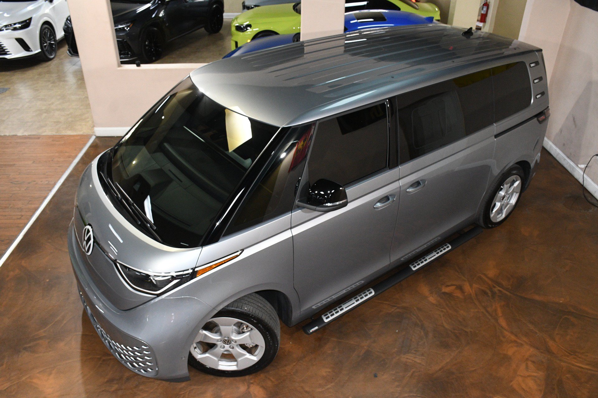 Used 2025 Volkswagen ID. Buzz Pro S RWD image 74