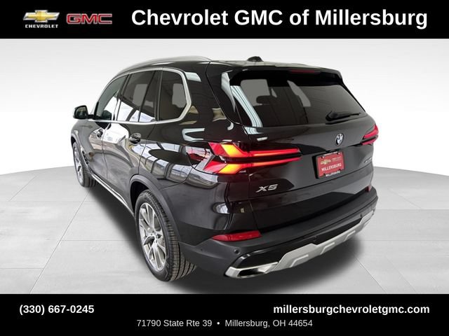 Used 2024 BMW X5 xDrive40i w/ Parking Assistance Package AWD/4WD image 8
