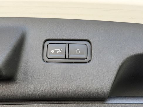 Used 2026 Hyundai Palisade SEL FWD image 30
