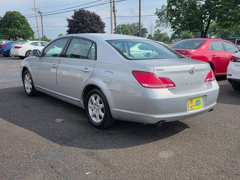 Used 2006 Toyota Avalon XL FWD image 6