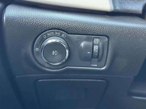 Used 2014 Buick Verano Convenience image 23