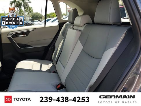 Used 2022 Toyota RAV4 XLE Premium AWD/4WD image 20