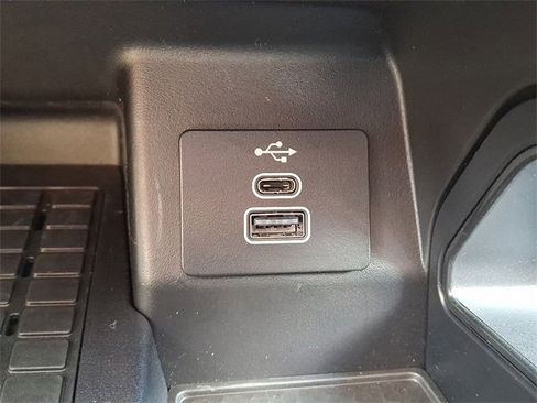 Used 2025 Ford Ranger Raptor image 23