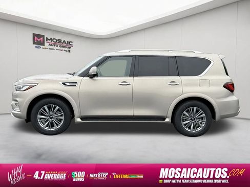 Used 2023 INFINITI QX80 Luxe w/ Cargo Package AWD/4WD image 4