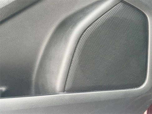 Used 2024 Ford Edge SEL w/ Convenience Package image 16