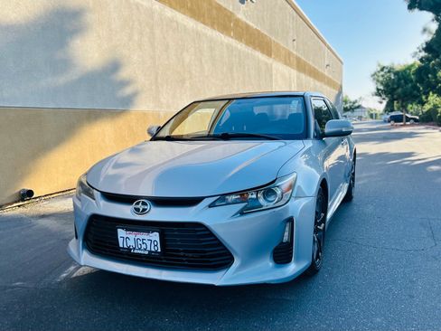 Used 2014 Scion tC 10 Series FWD image 1