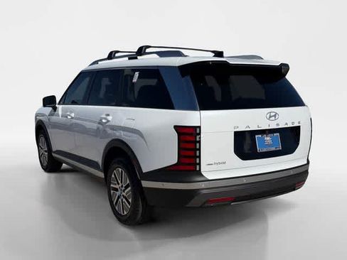 New 2026 Hyundai Palisade SEL Premium FWD image 3