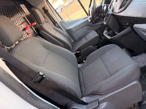 Used 2019 Ford Transit 250 130 Low Roof w/ Exterior Upgrade Package RWD image 30