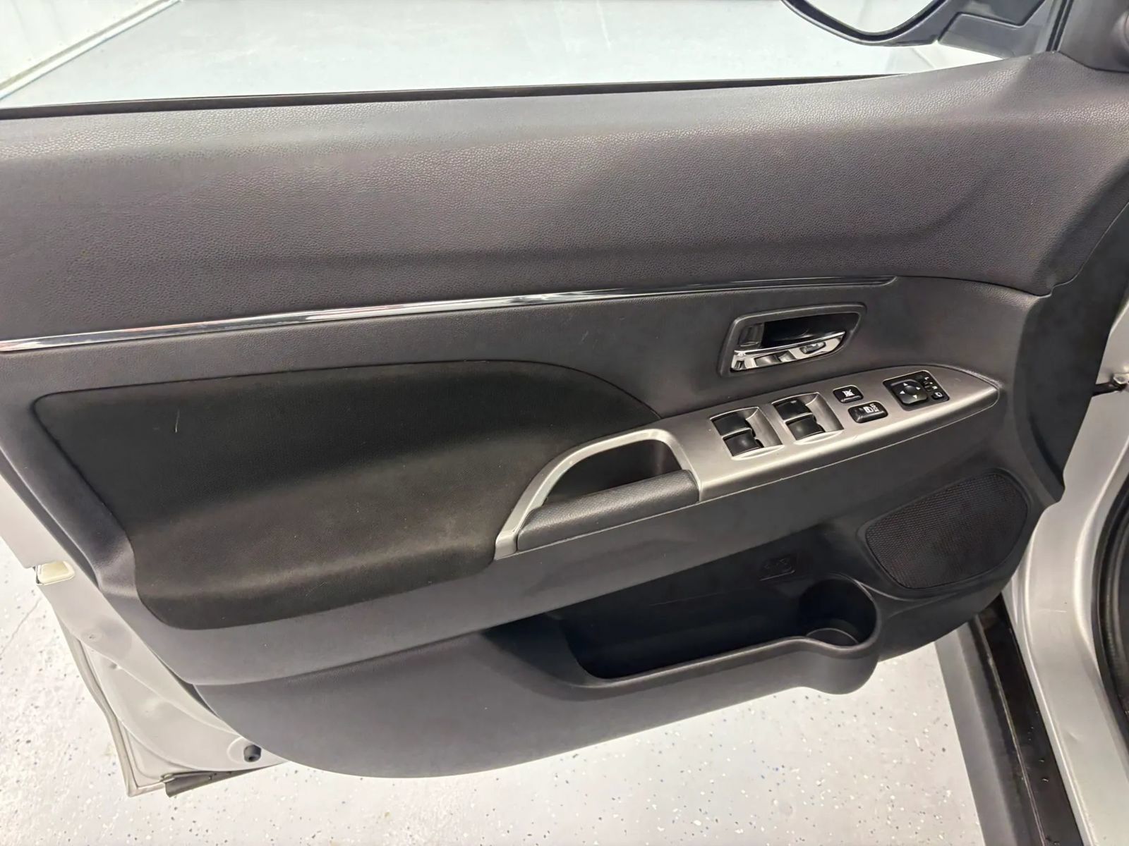 Used 2021 Mitsubishi Outlander Sport SE AWD/4WD image 36