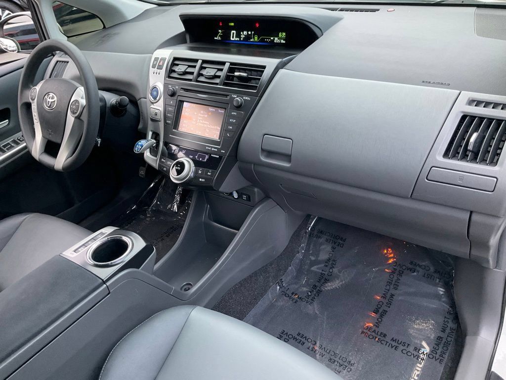 Used 2012 Toyota Prius V Five FWD image 63